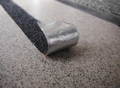 NA PODŁOŻU ALUMINIOWYM