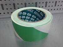 TAŚMA DO OZNACZANIA LINII AT-8 H BIAŁO-ZIELONA  50 mm x 33 m