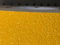 TAŚMA ANTYPOŚLIZGOWA GRUBE ZIARNO 50mm x 18m ŻÓŁTA