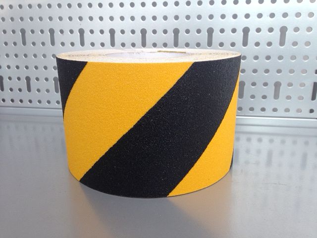 OSTRZEGAWCZA TAŚMA ANTYPOŚLIZGOWA 100mm x 18,3m ŻÓŁTO-CZARNA